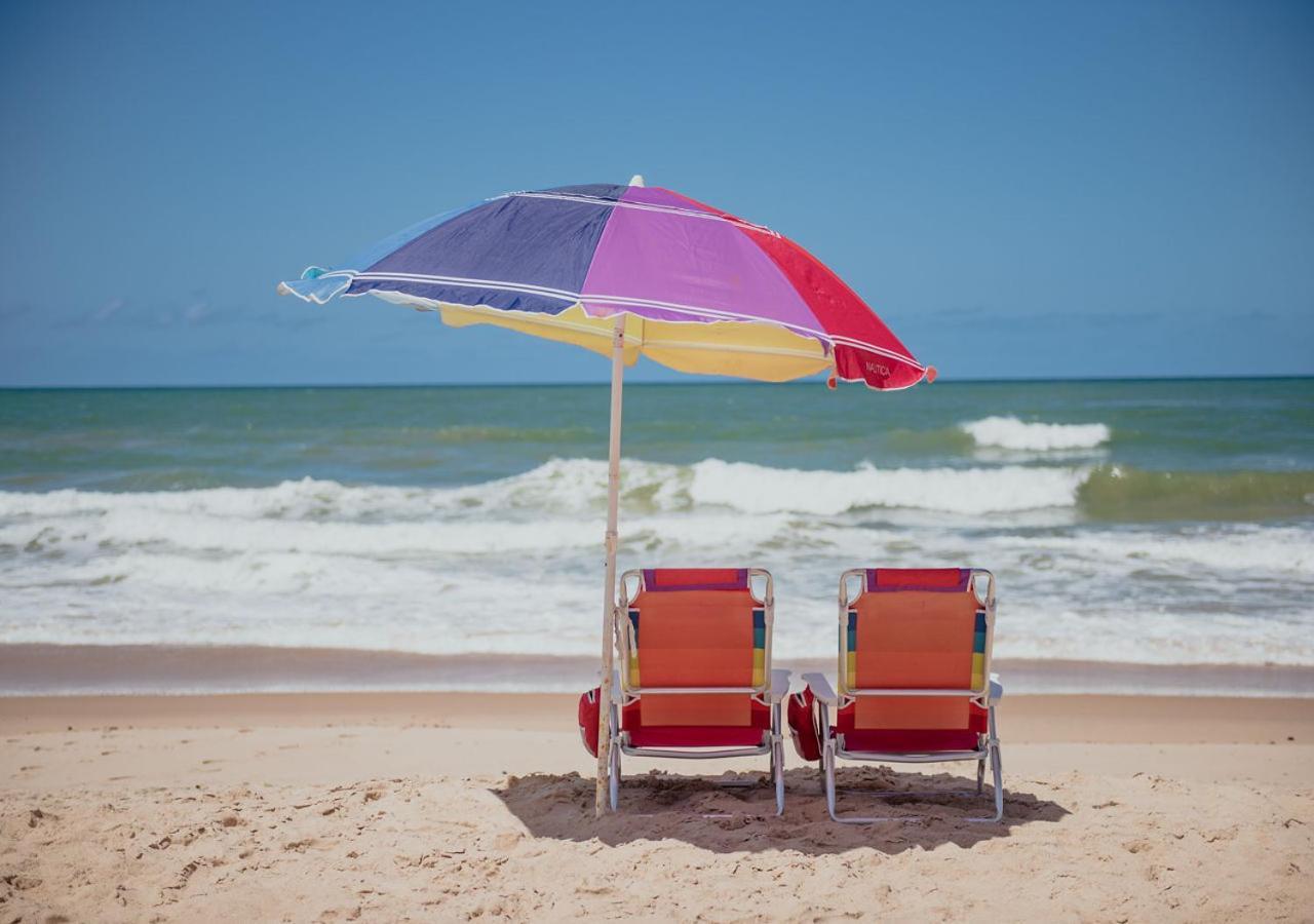 Flat Guarajuba Beira Da Praia Pe Na Areia Екстериор снимка